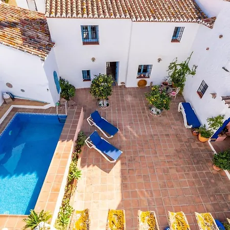 Rural Village With Amazing Views Holiday home *